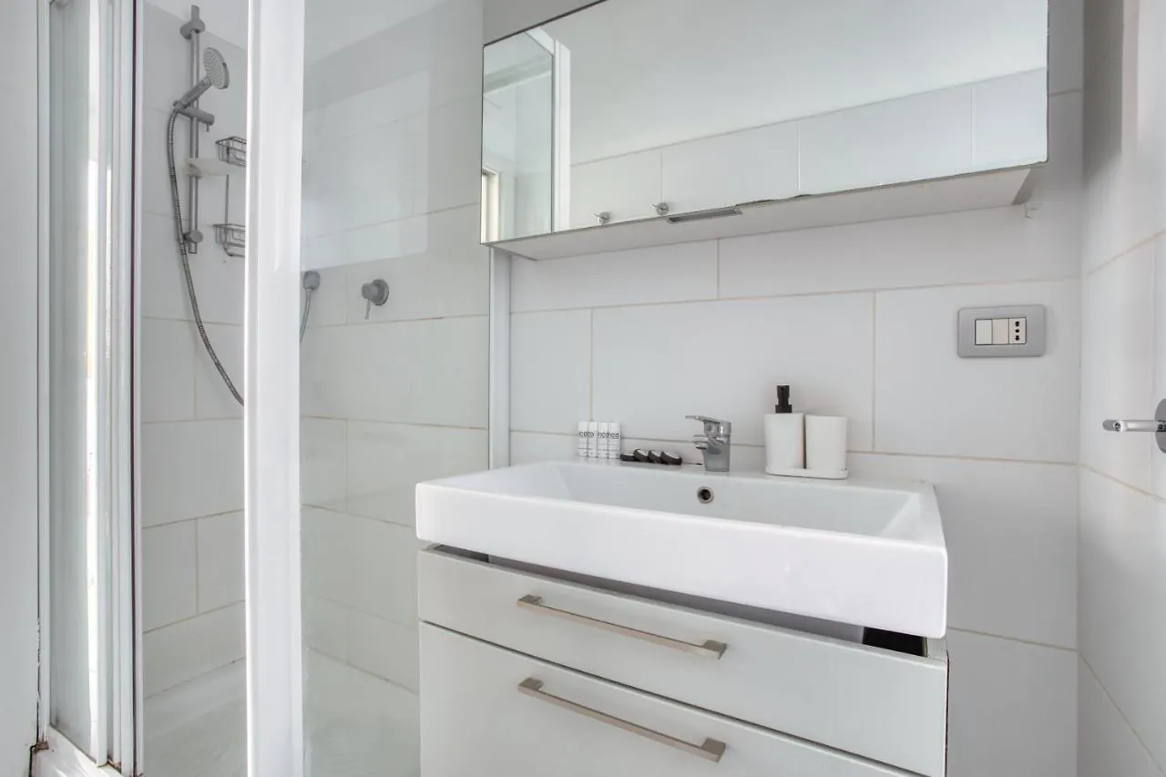Joivy Cosy Flat Near Villa Mirabello Milan Apartment