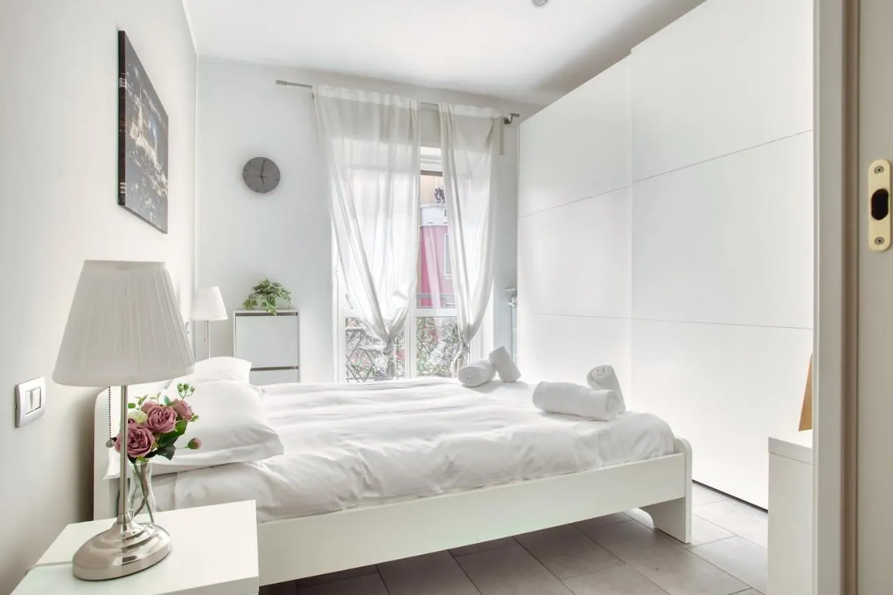 Apartment Joivy Cosy Flat Near Villa Mirabello Milan